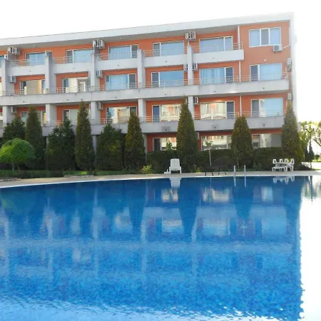 Apartment студия несебър форт клуб