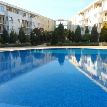 Apartment студия несебър форт клуб