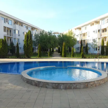 студия несебър форт клуб * Sunny Beach